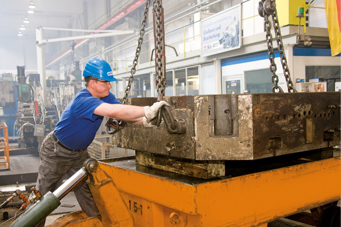 Mold and punch maintenance