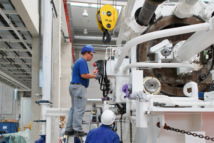 <span>Plant servicing</span>